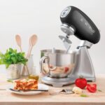 Batidora de pie Smeg SMF02BLEU de 800 W, color negro - Imagen 5